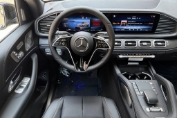 Mercedes-Benz GLS GLS 450 4MATIC SUV 2026