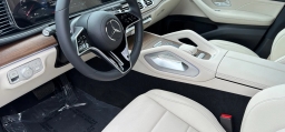Mercedes-Benz GLS GLS 450 4MATIC SUV 2026