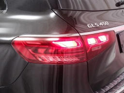 Mercedes-Benz GLS GLS 450 4MATIC SUV 2026