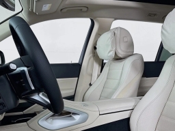 Mercedes-Benz GLS GLS 450 4MATIC SUV 2026