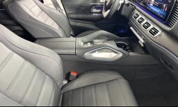 Mercedes-Benz GLS GLS 450 4MATIC SUV 2026