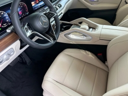 Mercedes-Benz GLS GLS 450 4MATIC SUV 2026