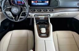 Mercedes-Benz GLS GLS 450 4MATIC SUV 2026