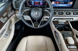 Mercedes-Benz GLS GLS 450 4MATIC SUV 2026
