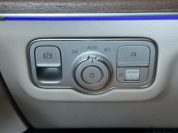 Mercedes-Benz GLS GLS 450 4MATIC SUV 2026
