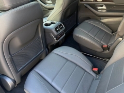 Mercedes-Benz GLS GLS 450 4MATIC SUV 2026