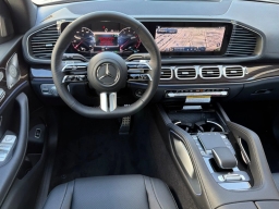 Mercedes-Benz GLS GLS 450 4MATIC SUV 2026