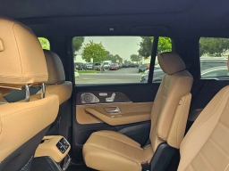 Mercedes-Benz GLS GLS 580 4MATIC SUV 2026