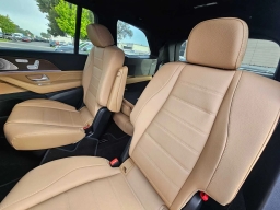 Mercedes-Benz GLS GLS 580 4MATIC SUV 2026