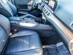 Mercedes-Benz GLS GLS 580 4MATIC SUV 2026