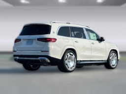 Mercedes-Benz GLS Maybach GLS 600 4MATIC SUV 2026