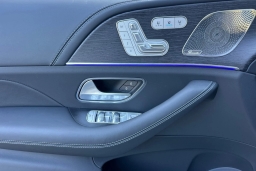 Mercedes-Benz GLS Maybach GLS 600 4MATIC SUV 2026