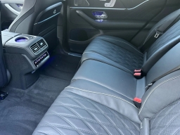 Mercedes-Benz GLS Maybach GLS 600 4MATIC SUV 2026