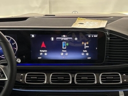 Mercedes-Benz GLS Maybach GLS 600 4MATIC SUV 2026