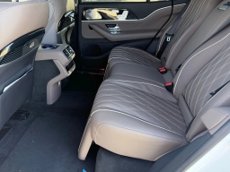 Mercedes-Benz GLS Maybach GLS 600 4MATIC SUV 2026