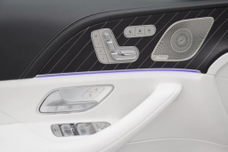 Mercedes-Benz GLS Maybach GLS 600 4MATIC SUV 2026