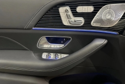 Mercedes-Benz GLS Maybach GLS 600 4MATIC SUV 2026