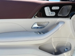 Mercedes-Benz GLS Maybach GLS 600 4MATIC SUV 2026