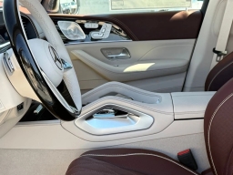 Mercedes-Benz GLS Maybach GLS 600 4MATIC SUV 2026
