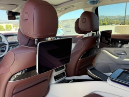 Mercedes-Benz GLS Maybach GLS 600 4MATIC SUV 2026