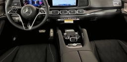 Mercedes-Benz GLS Maybach GLS 600 4MATIC SUV 2026
