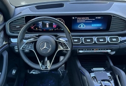 Mercedes-Benz GLS Maybach GLS 600 4MATIC SUV 2026
