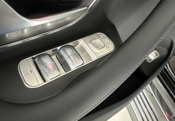 Mercedes-Benz GLS Maybach GLS 600 4MATIC SUV 2026