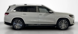 Mercedes-Benz GLS Maybach GLS 600 4MATIC SUV 2026