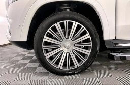 Mercedes-Benz GLS Maybach GLS 600 4MATIC SUV 2026