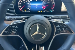 Mercedes-Benz GLS Maybach GLS 600 4MATIC SUV 2026