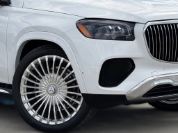 Mercedes-Benz GLS Maybach GLS 600 4MATIC SUV 2026
