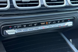Mercedes-Benz GLS Maybach GLS 600 4MATIC SUV 2026