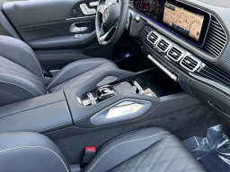 Mercedes-Benz GLS Maybach GLS 600 4MATIC SUV 2026