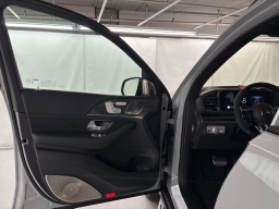 Mercedes-Benz GLS AMG GLS 63 4MATIC+ SUV 2026