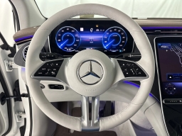 Mercedes-Benz EQE EQE 320 4MATIC SUV 2026