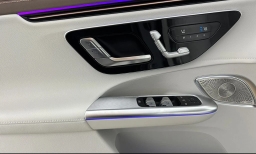 Mercedes-Benz EQE EQE 320+ SUV 2026