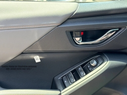 Subaru Crosstrek Limited AWD 2026