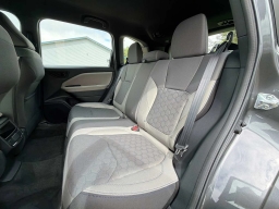 Subaru Forester Base AWD 2026