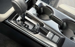 Subaru Forester Base AWD 2026