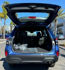 Subaru Forester Base AWD 2026