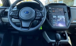 Subaru Forester Base AWD 2026