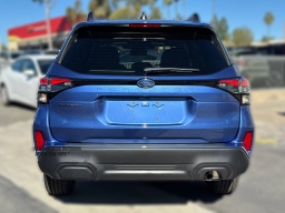Subaru Forester Premium AWD 2026