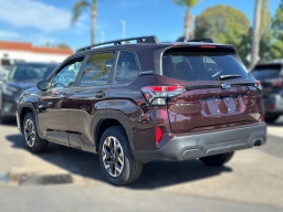 Subaru Forester Premium AWD 2026
