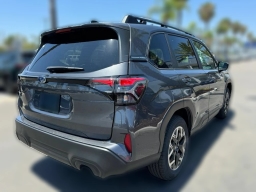 Subaru Forester Premium AWD 2026