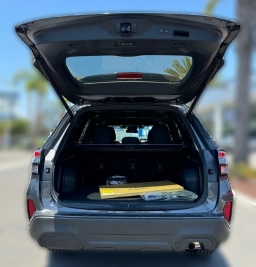 Subaru Forester Premium AWD 2026