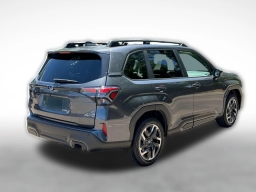 Subaru Forester Limited AWD 2026