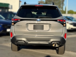 Subaru Forester Limited AWD 2026