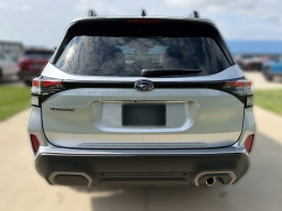 Subaru Forester Limited AWD 2026