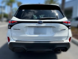 Subaru Forester Touring AWD 2026