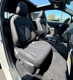 Subaru Forester Touring AWD 2026